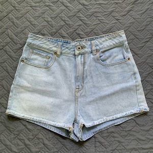 Light Wash High Rise Mom Short